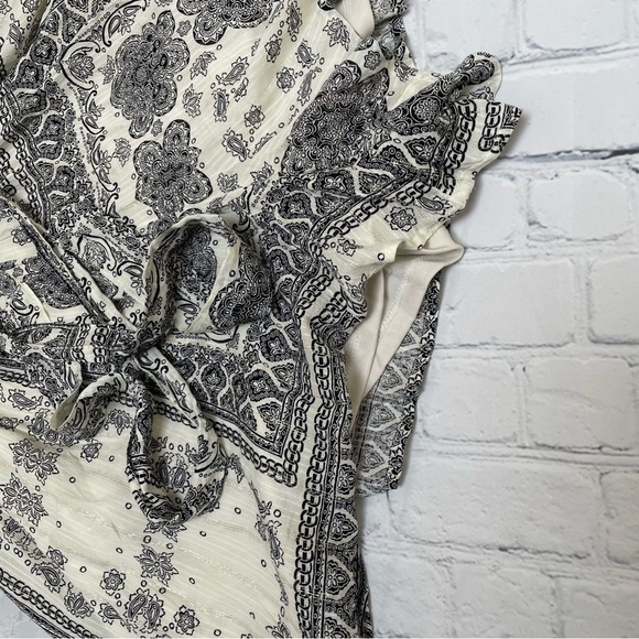 Love Stitch Paisley Print Bohemian Style Romper - Picture 7 of 8